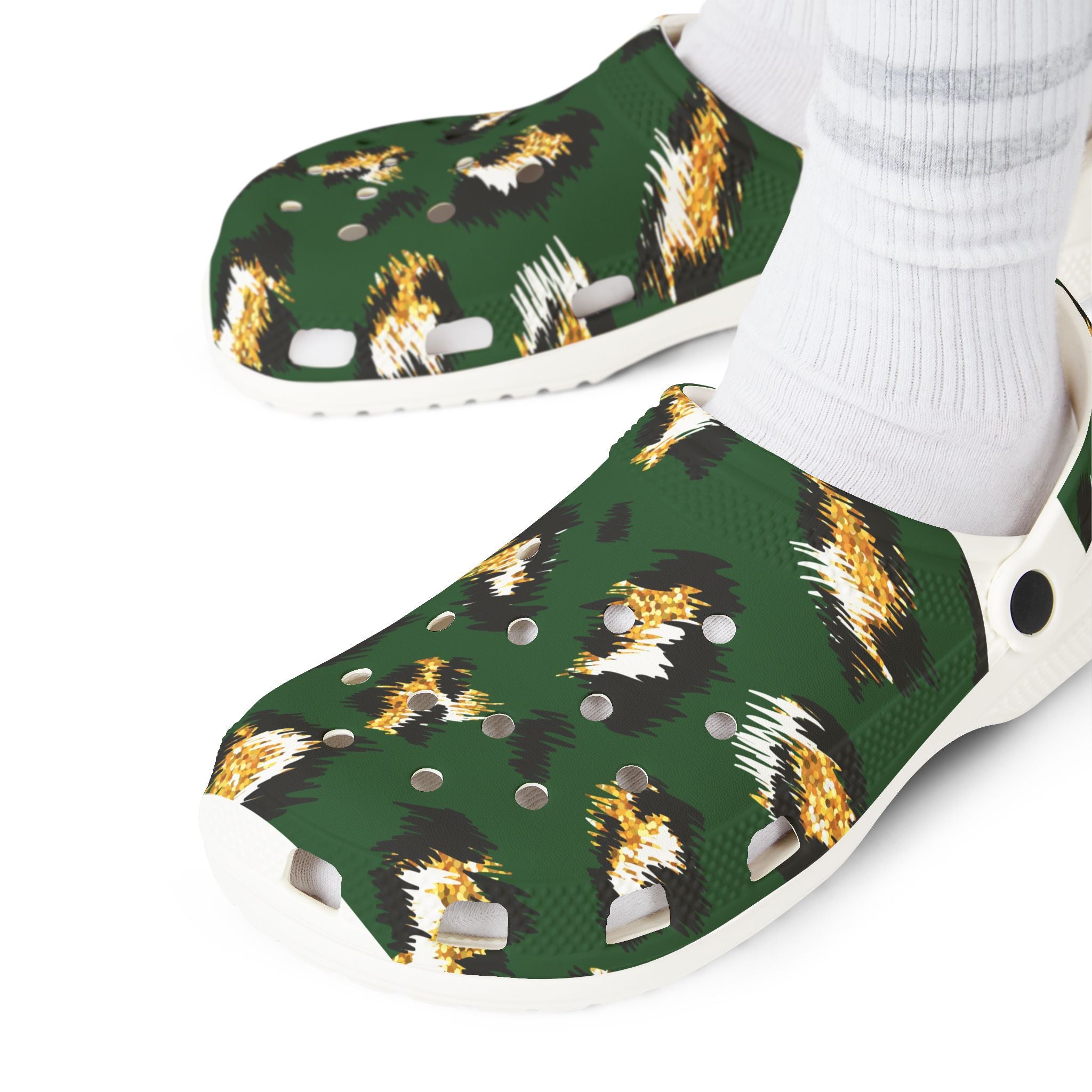 Manly Mania™ Nature Clogs