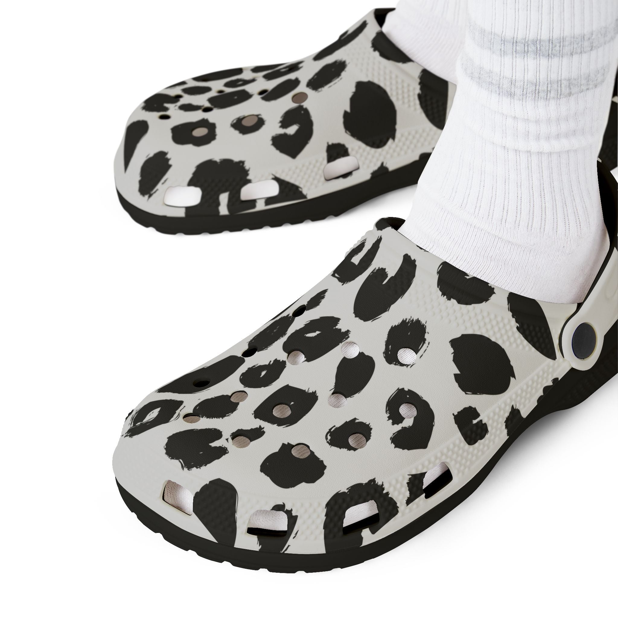 Manly Mania™ Leopard Clogs