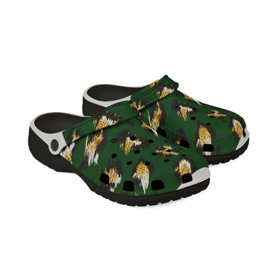 Manly Mania™ Nature Clogs